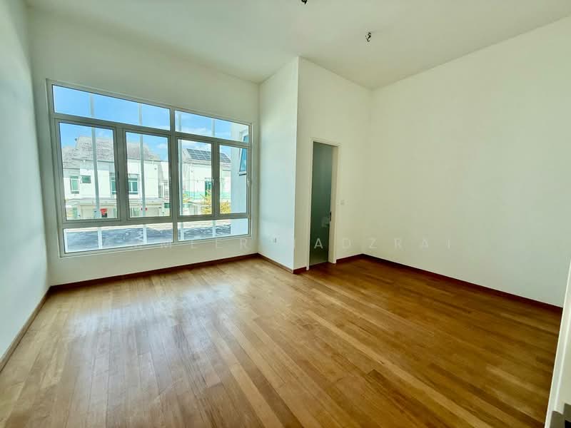 Semi-Detached House for Sale in Bandar Sri Sendayan (Negeri Sembilan) - Ammeer Nadzrai - Interior - PropertyGuru.com.my