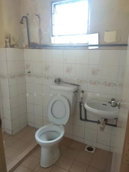 Apartment for Sale at Menara Orkid - Bryan Yeoh - Bathroom - PropertyGuru.com.my