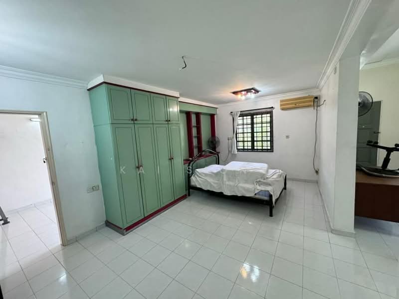 2-storey Terraced House for Sale in Taman Sri Putri (Skudai) - Kai Siong - Bedroom - PropertyGuru.com.my