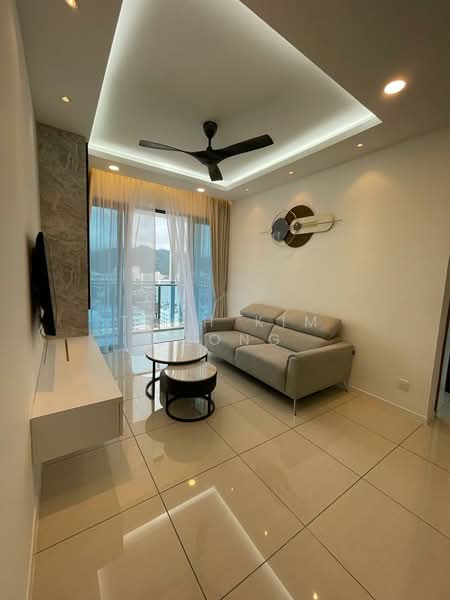 Kondominium untuk Dijual di Queens Residences Q2 @ Queens Waterfront - Teoh Kim Leong - Living Room - PropertyGuru.com.my