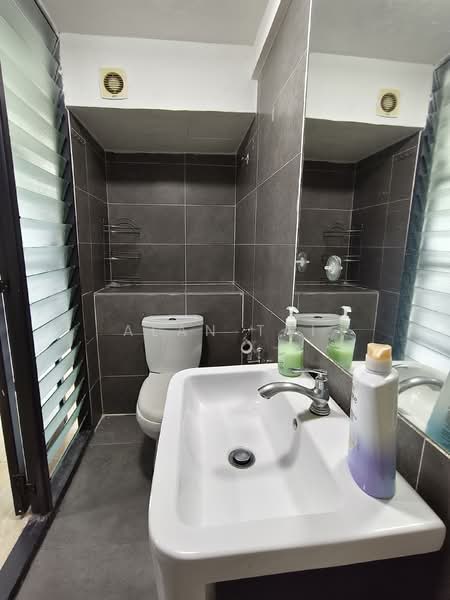 Condominium for Rent at Empire Damansara (Empire SOHO 2) - Alan Tai - Bathroom - PropertyGuru.com.my