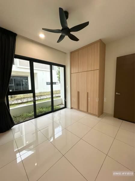 2-storey Terraced House for Rent in Bandar Rimbayu (Telok Panglima Garang) - Reilynn Tue - Bedroom - PropertyGuru.com.my