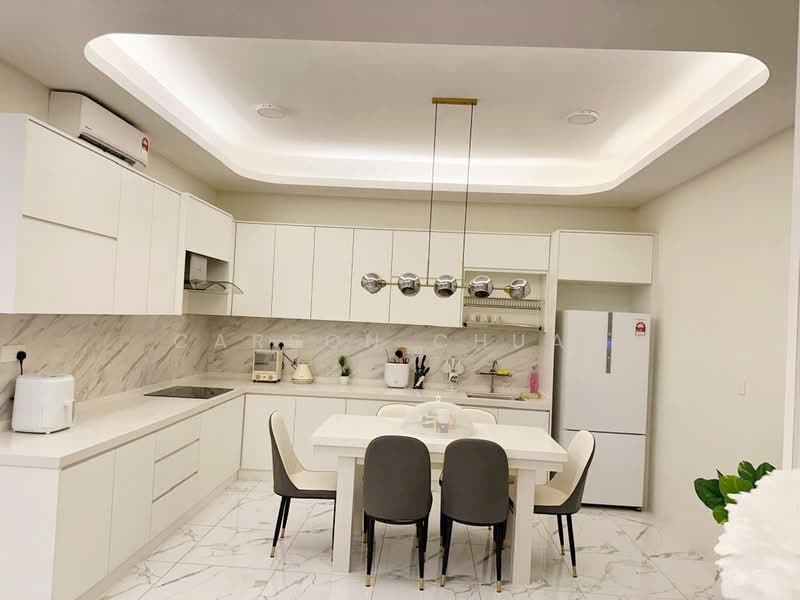 Kondominium untuk Dijual di QuayWest Residence - Carson Chuah - Kitchen - PropertyGuru.com.my