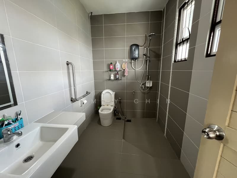 Semi-Detached House for Sale in Tabuan Tranquility (Kuching) - Jimmyy Chin - Bathroom - PropertyGuru.com.my