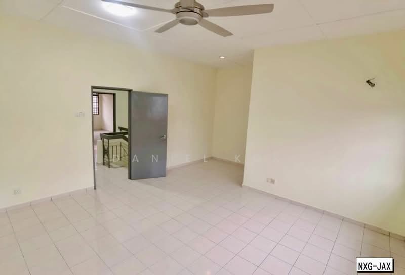 2-storey Terraced House for Sale in Bandar Bukit Tinggi 2 (Klang) - Daniel Kok - Interior - PropertyGuru.com.my