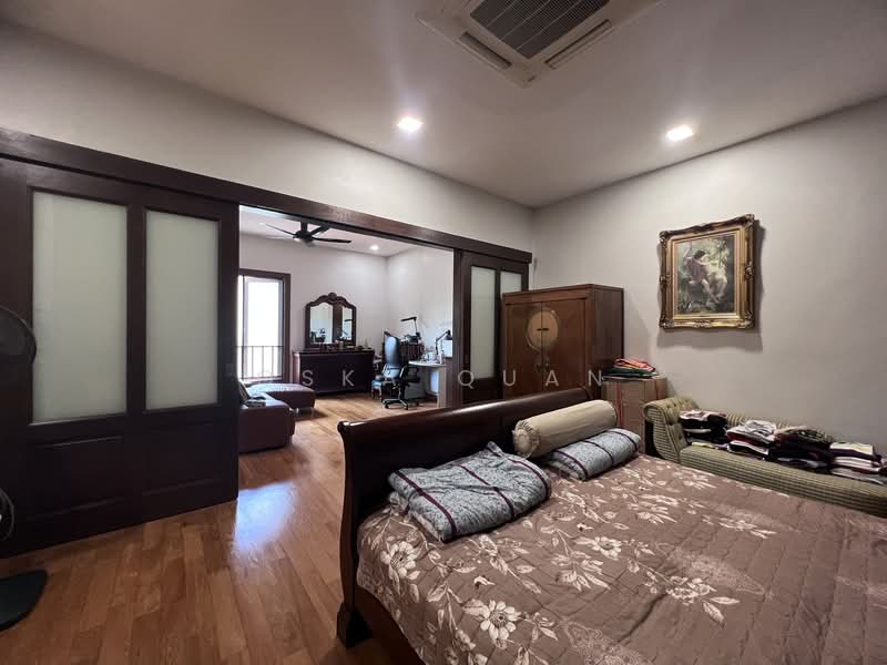 Bungalow for Sale in Seri Kembangan (Selangor) - Oska Quan - Bedroom - PropertyGuru.com.my