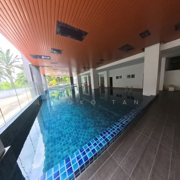 Pangsapuri untuk Disewa di The Venus (Pangsapuri Sejati) - Lingko Tan - Pool - PropertyGuru.com.my