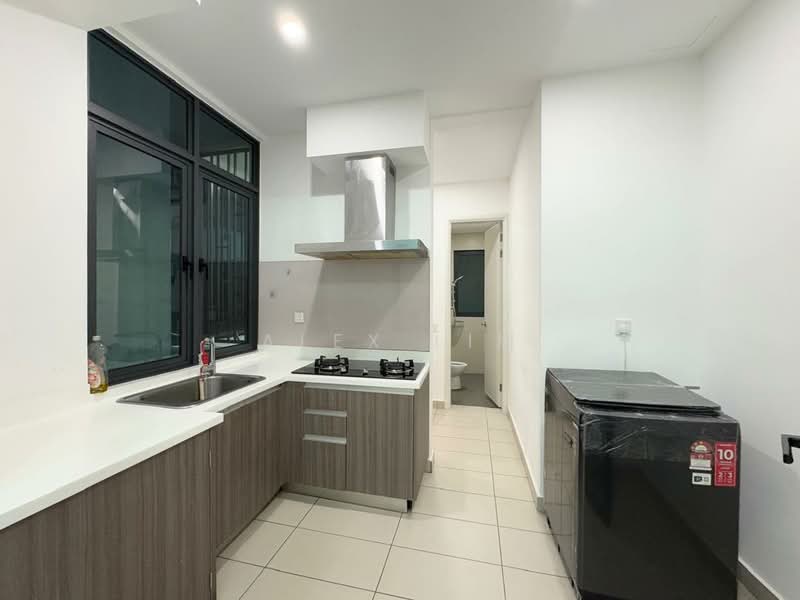 Condominium for Rent at The LIGHT COLLECTION I - Alex Lim - Kitchen - PropertyGuru.com.my