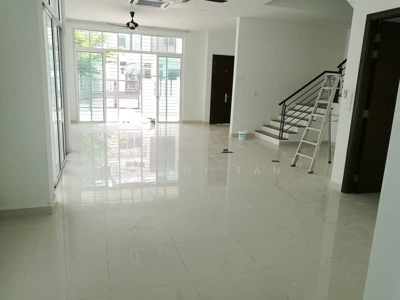 Semi-Detached House for Sale in Bandar Sungai Long (Selangor) - Shanny Tan - Living Room - PropertyGuru.com.my