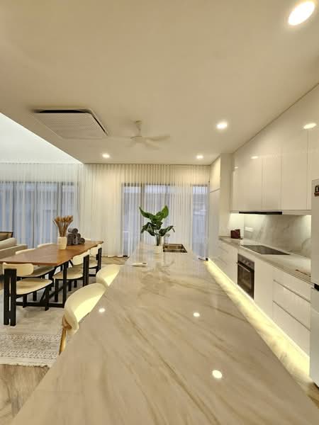 Rumah Berkembar untuk Dijual di Elmina (Shah Alam) - Norazila Binti Abdul Rahim - Kitchen - PropertyGuru.com.my