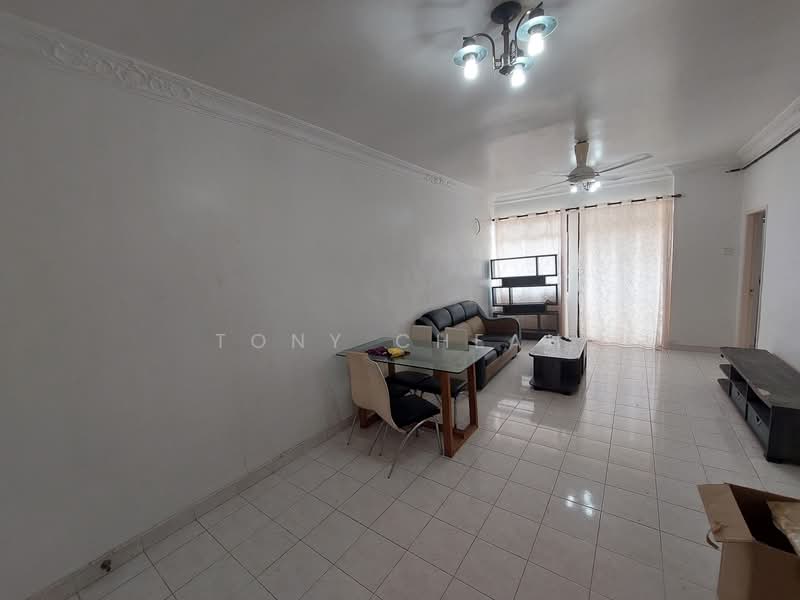 Pangsapuri untuk Dijual di Asia Heights - Tony Cheah - Living Room - PropertyGuru.com.my