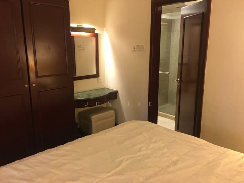 Servis Apartment untuk Dijual di Berjaya Times Square - Jun Lee - Bedroom - PropertyGuru.com.my