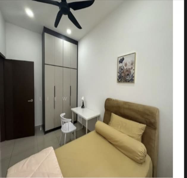 Rumah Teres 2 Tingkat untuk Disewa di Setia Safiro (Cyberjaya) - Liew She Anne - Bedroom - PropertyGuru.com.my