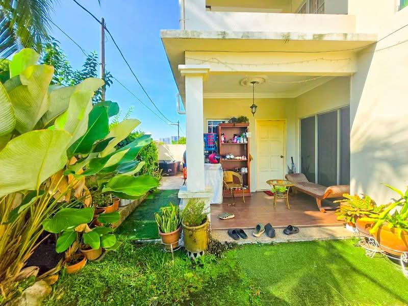 Rumah Teres 2 Tingkat untuk Dijual di Taman Equine (Seri Kembangan) - Zul Syafiq - Exterior - PropertyGuru.com.my