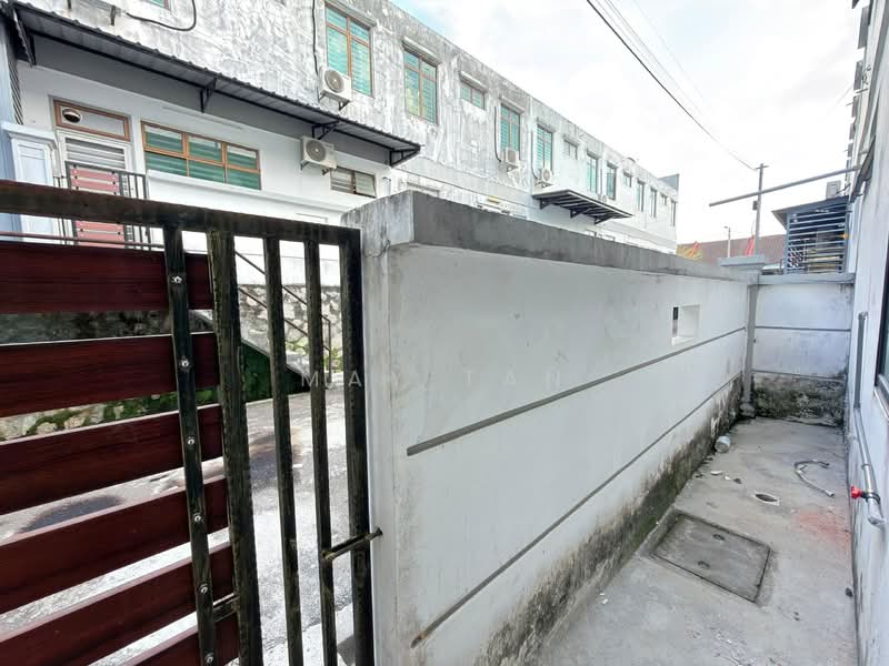 Rumah Teres untuk Dijual di Kluang (Johor) - May Tan - PropertyGuru.com.my