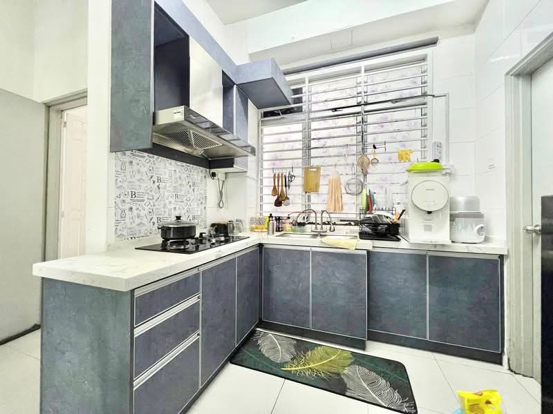 Pangsapuri untuk Dijual di Casa Dahlia - Azmi . - Kitchen - PropertyGuru.com.my