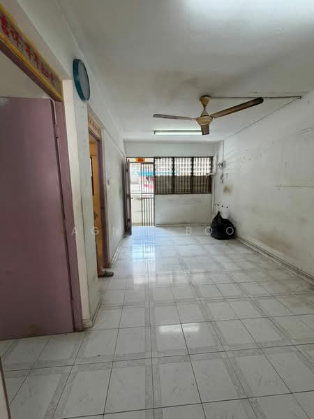 Flat for Sale at Taman Daya - Jalan Bertam 1, 10 and 16 - Agnes Boo - Interior - PropertyGuru.com.my