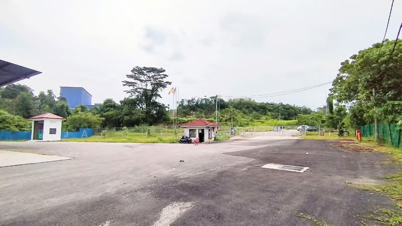 Warehouse for Rent in Kampung Batu 30 (Ulu Yam) - Jacqueline Tong - Exterior - PropertyGuru.com.my