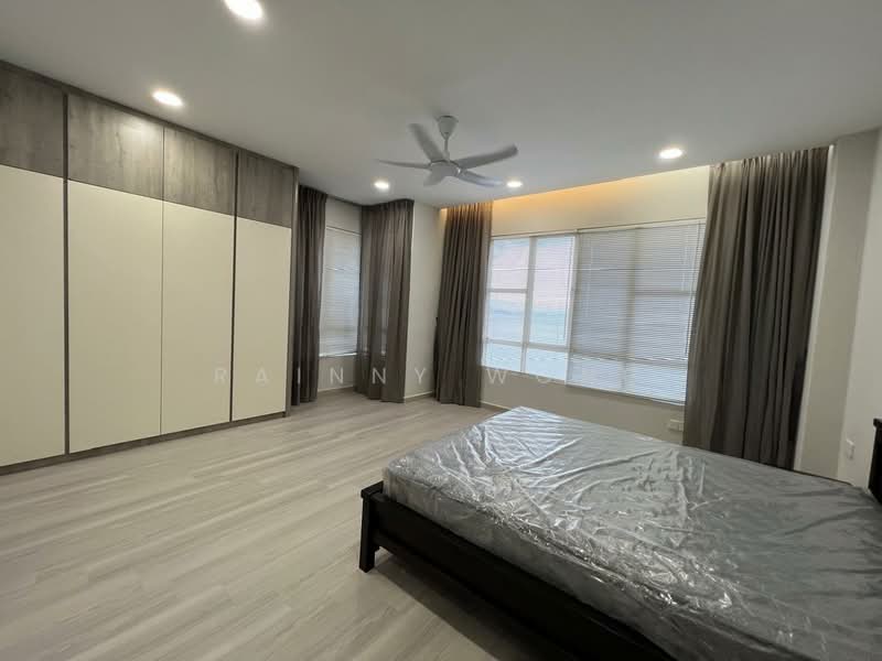 Kondominium untuk Disewa di Putra Marine Resort - Rainny Wong - Bedroom - PropertyGuru.com.my