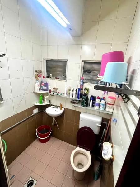 1-storey Terraced House for Sale in Bandar Baru Sungai Buloh (Sungai Buloh) - Sam Yee - Bathroom - PropertyGuru.com.my