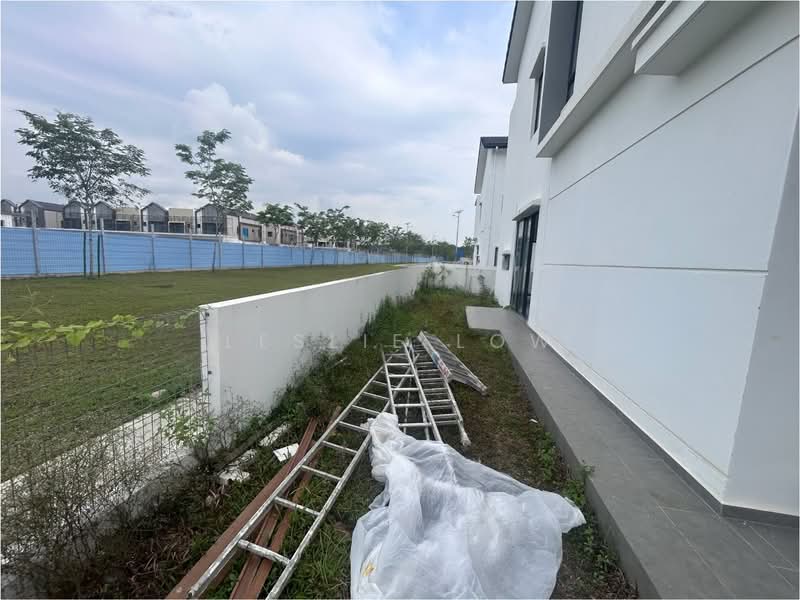 2-storey Terraced House for Sale in Dengkil (Selangor) - Leslie Low - Exterior - PropertyGuru.com.my