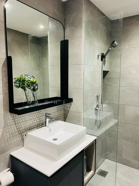 Servis Apartment untuk Dijual di D'Ivo - Rachel Saw - Bathroom - PropertyGuru.com.my