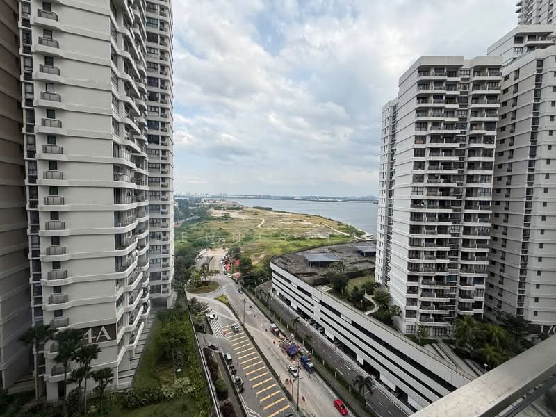 Condominium for Rent at Royal Strand @ Country Garden Danga Bay - Dennis Tay - PropertyGuru.com.my