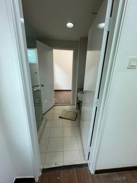 3-storey Terraced House for Rent in Lake Fields (Sungai Besi) - Cady Koh - Bathroom - PropertyGuru.com.my