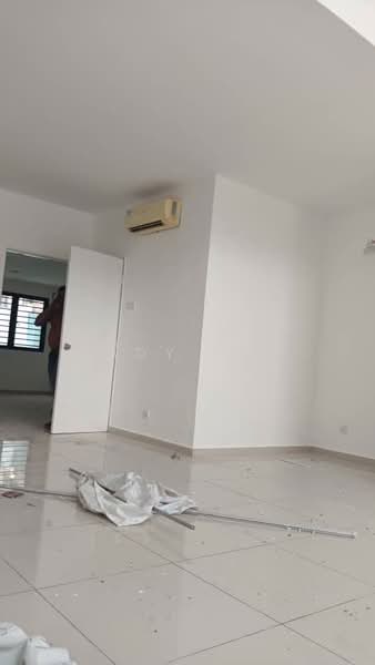 3-storey Terraced House for Rent in Lake Fields (Sungai Besi) - Cady Koh - Interior - PropertyGuru.com.my