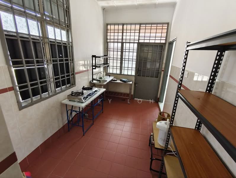 1-storey Terraced House for Rent in Bukit Indah (Iskandar Puteri (Nusajaya)) - Poey Loh - Kitchen - PropertyGuru.com.my
