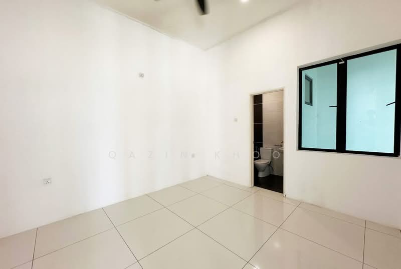 Semi-Detached House for Sale in Taman Wing Onn (Ipoh) - Qazin Khoo - Bathroom - PropertyGuru.com.my