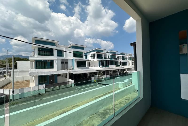Semi-Detached House for Sale in Taman Wing Onn (Ipoh) - Qazin Khoo - Exterior - PropertyGuru.com.my
