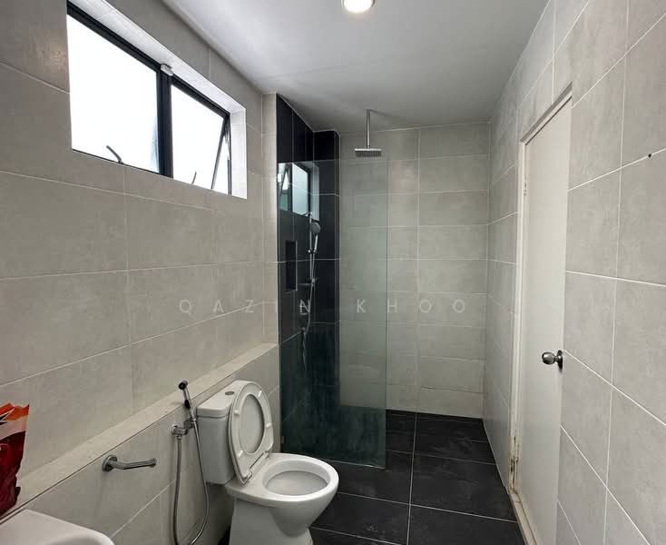 Semi-Detached House for Sale in Taman Wing Onn (Ipoh) - Qazin Khoo - Bathroom - PropertyGuru.com.my