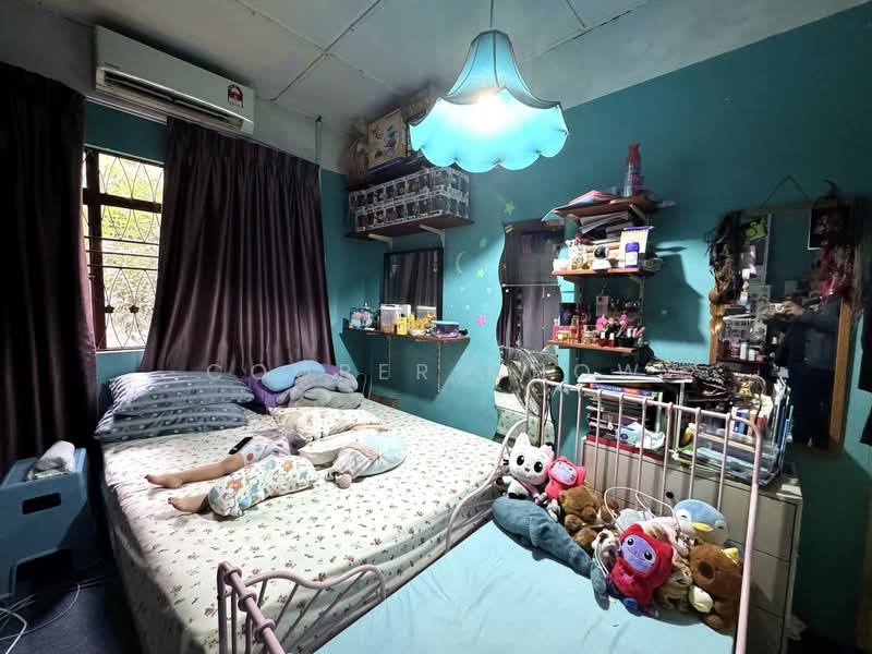 Bungalow for Sale in SS1 (Petaling Jaya) - Cooper Chow - Bedroom - PropertyGuru.com.my