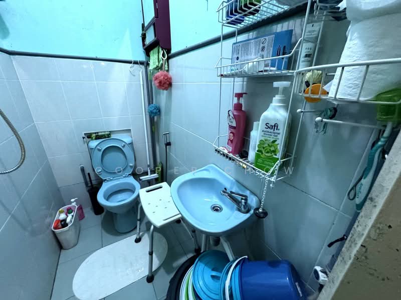 Bungalow for Sale in SS1 (Petaling Jaya) - Cooper Chow - Bathroom - PropertyGuru.com.my