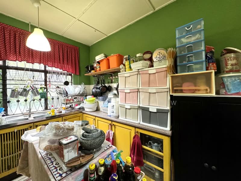 Bungalow for Sale in SS1 (Petaling Jaya) - Cooper Chow - Kitchen - PropertyGuru.com.my