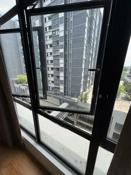Servis Apartment untuk Disewa di Paramount Utropolis - Zaimah Zamri - View - PropertyGuru.com.my