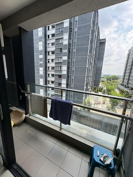 Servis Apartment untuk Disewa di Paramount Utropolis - Zaimah Zamri - Balcony - PropertyGuru.com.my