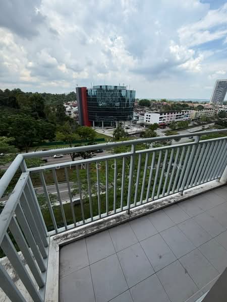 Service Residence for Sale at D'Tasek Residences (Tasek Impian) - Quinccy Lim - Balcony - PropertyGuru.com.my