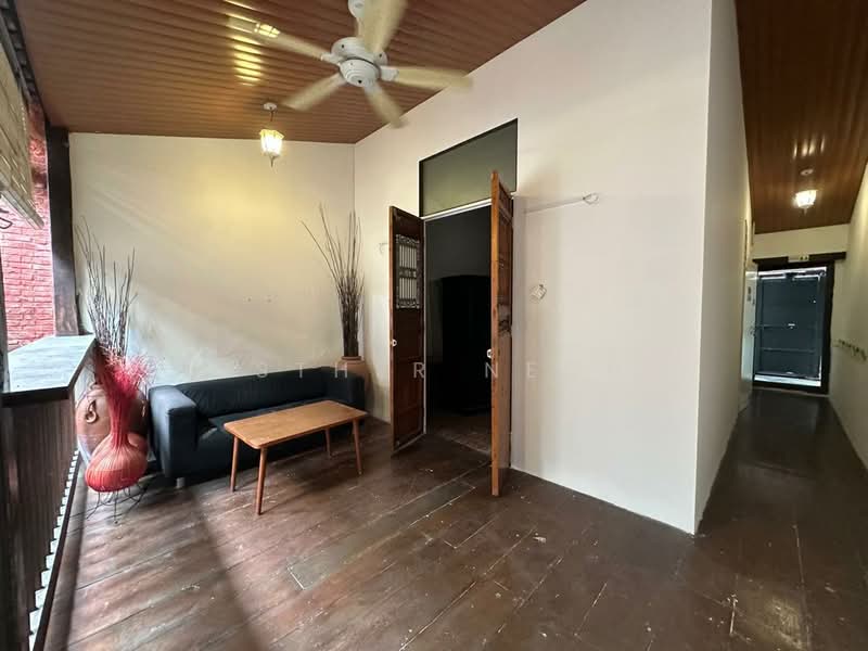 2-storey Terraced House for Sale in George Town (Penang) - Esther Neoh - Balcony - PropertyGuru.com.my