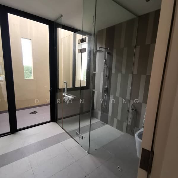 Semi-Detached House for Sale in Bandar Sungai Long (Selangor) - Dyron Yong - Bathroom - PropertyGuru.com.my