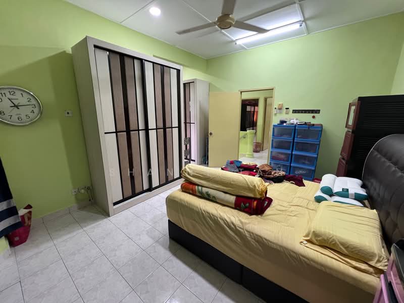 2-storey Terraced House for Sale in Bandar Sungai Long (Selangor) - Shanny Tan - Bedroom - PropertyGuru.com.my