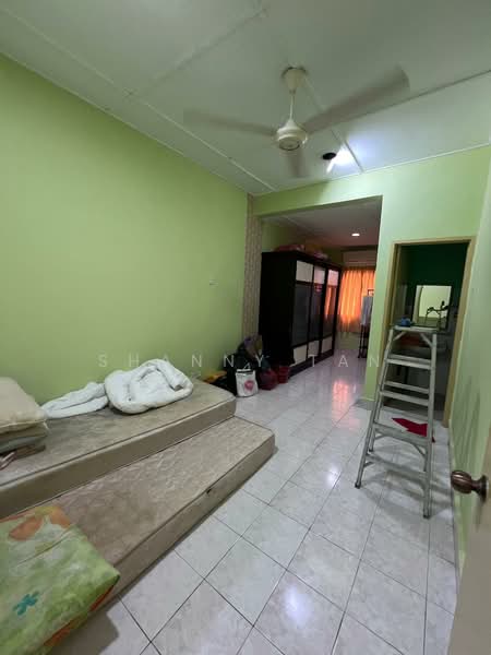 2-storey Terraced House for Sale in Bandar Sungai Long (Selangor) - Shanny Tan - Bedroom - PropertyGuru.com.my