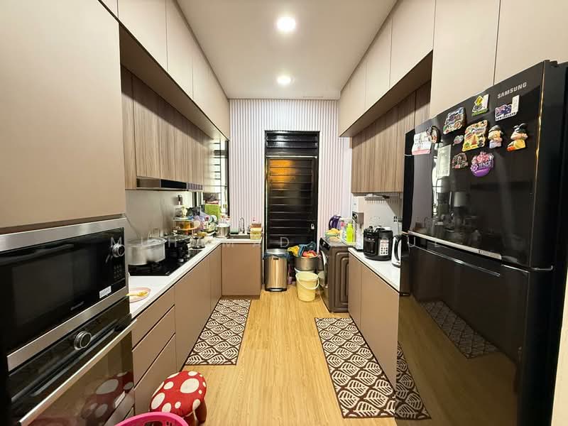 2-storey Terraced House for Sale in Setia Tropika (Johor Bahru) - Muhamad Asrul - Kitchen - PropertyGuru.com.my