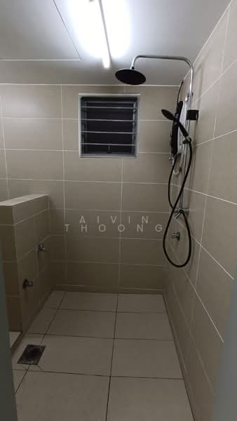 Pangsapuri untuk Disewa di Simfoni @ Eco Majestic - Aivin Thoong - Bathroom - PropertyGuru.com.my