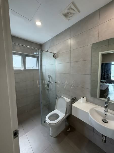 Service Residence for Rent at Dorsett Waterfront Subang - Thanap Priyaa - Bathroom - PropertyGuru.com.my