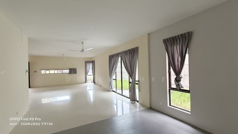 For Sale - Taman Senai Utama