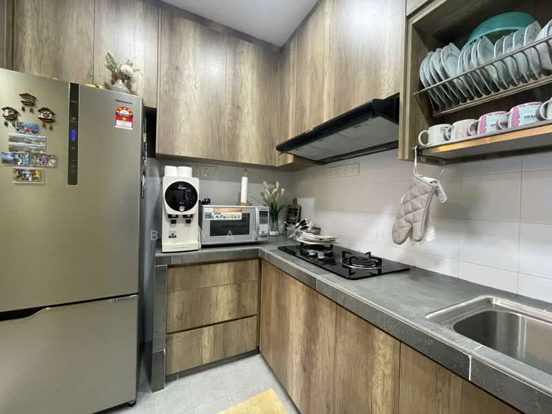 Apartment for Sale at Alam Budiman (Sri Budiman) - Bryan Yeoh - Kitchen - PropertyGuru.com.my
