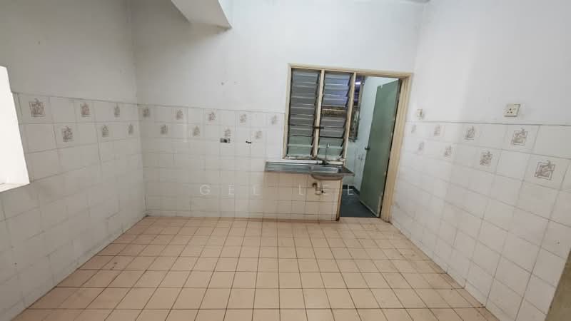 Pangsapuri untuk Dijual di Vista Saujana - GEE Lee - Kitchen - PropertyGuru.com.my