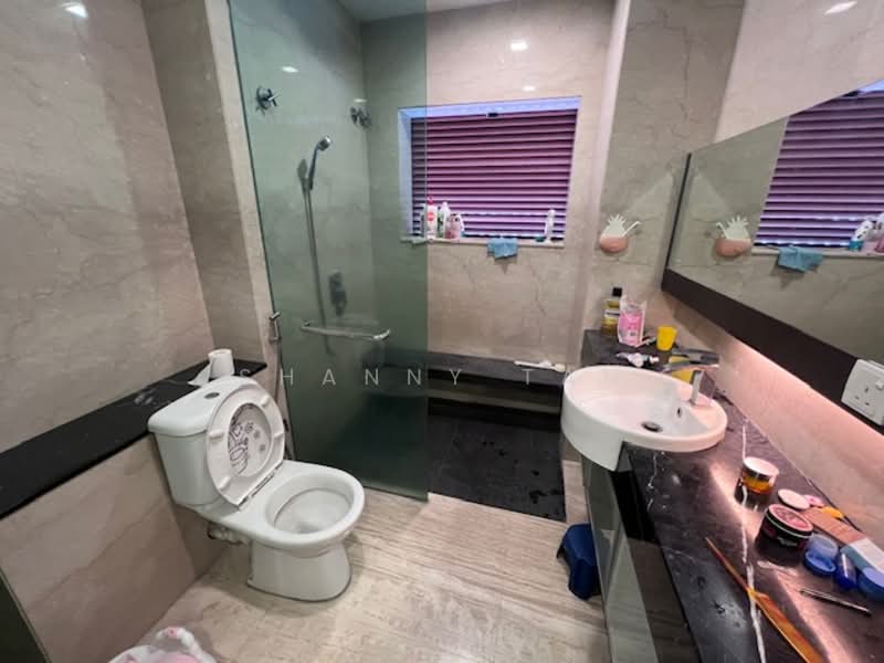 Rumah Teres 2 Tingkat untuk Dijual di Taman Desa Budiman (Bandar Sungai Long) - Shanny Tan - Bathroom - PropertyGuru.com.my